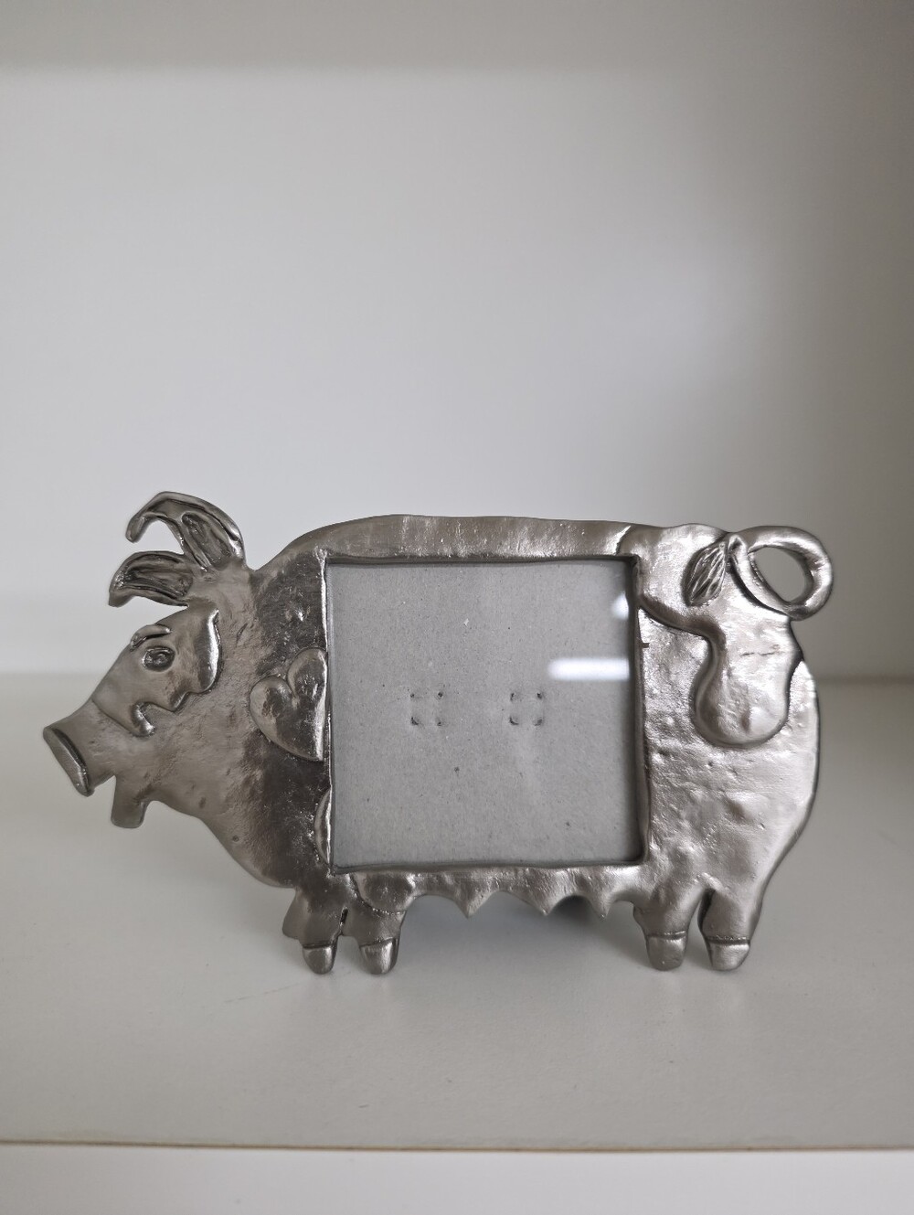 Folk Frames Pig by Ruth Reynolds Darby for Ashleigh Manor 2.25" photo 1996